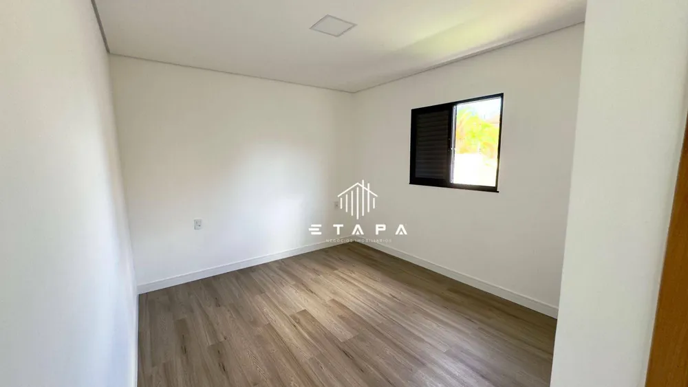 Casa, 3 quartos, 180 m² - Foto 3