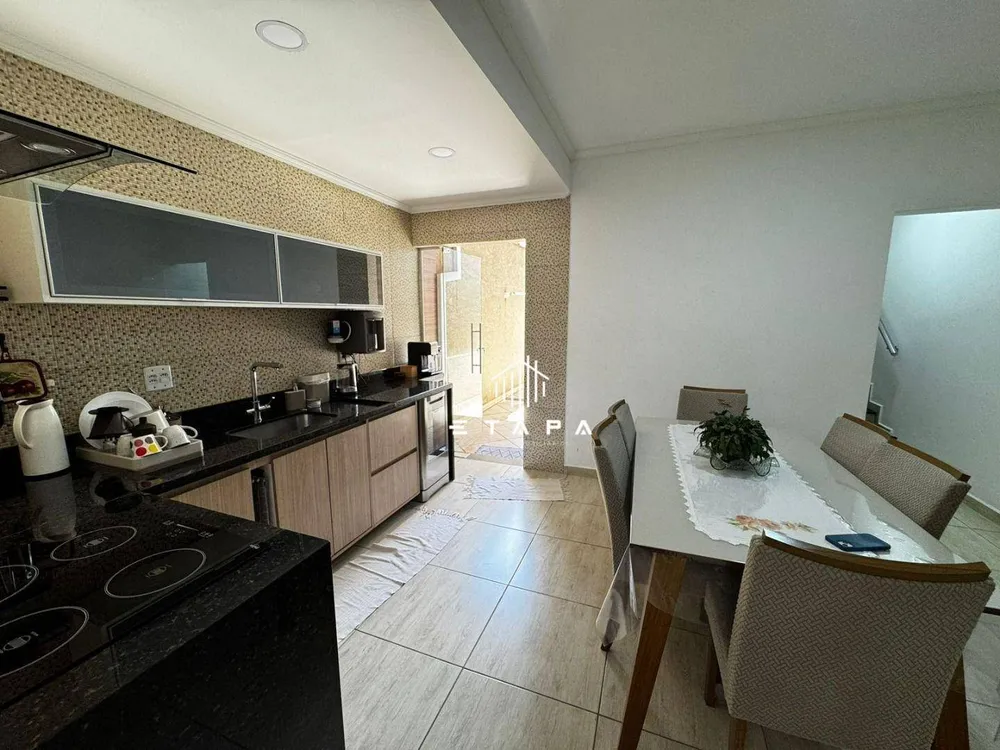 Casa, 4 quartos, 195 m² - Foto 5