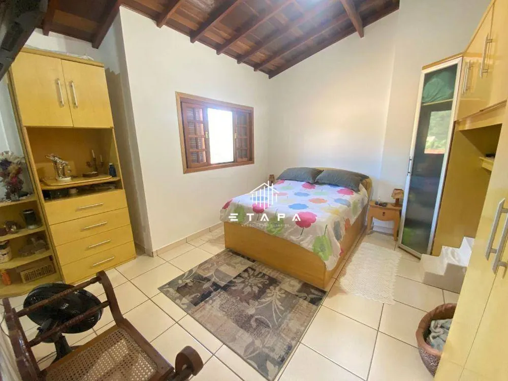 Casa, 3 quartos, 240 m² - Foto 10