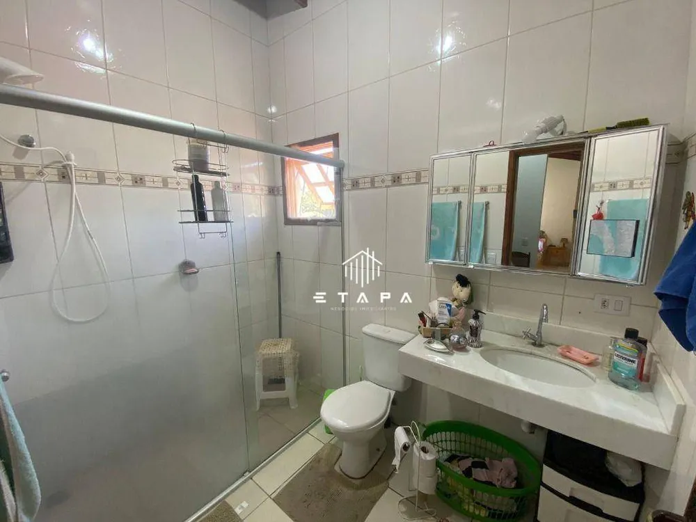 Casa, 3 quartos, 240 m² - Foto 13