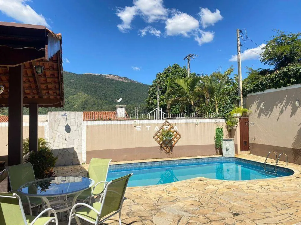 Casa, 3 quartos, 240 m² - Foto 4