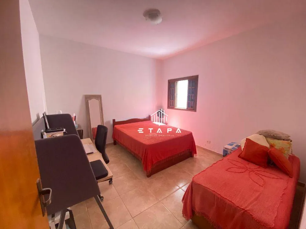 Casa, 3 quartos, 240 m² - Foto 12