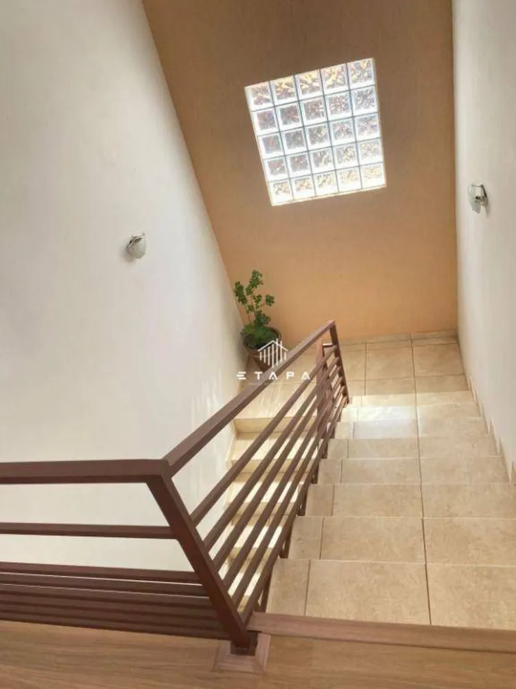 Casa, 3 quartos, 240 m² - Foto 8