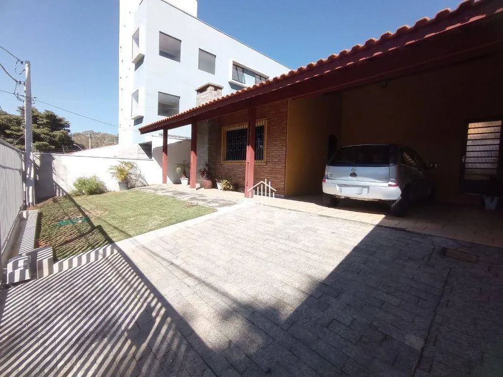 Casa, 3 quartos, 159 m² - Foto 2