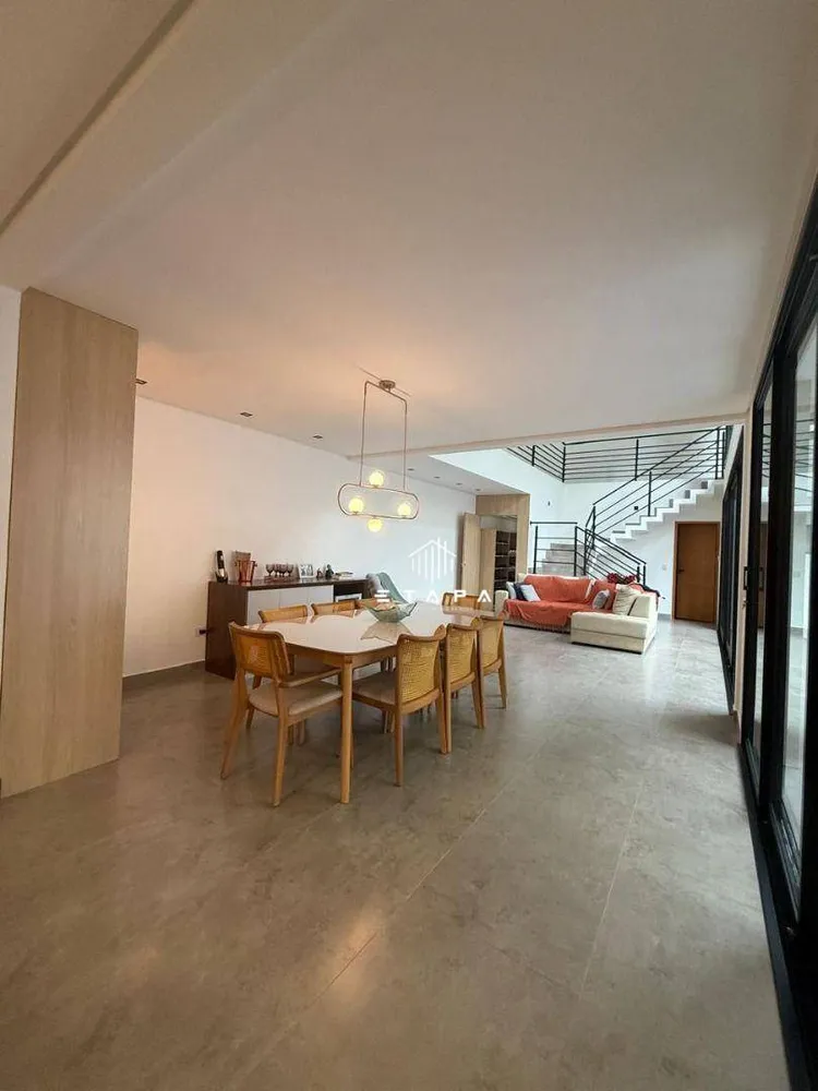 Casa, 4 quartos, 362 m² - Foto 4
