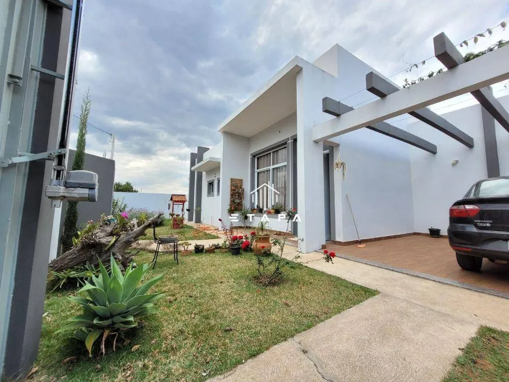 Casa, 3 quartos, 265 m² - Foto 1