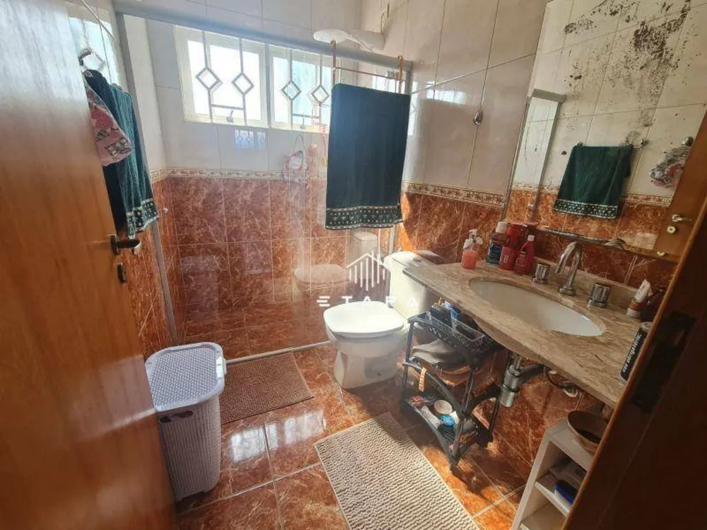 Casa, 4 quartos, 250 m² - Foto 8