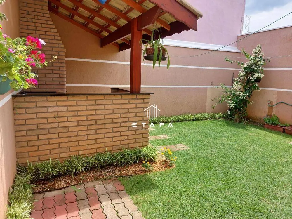 Casa, 3 quartos, 182 m² - Foto 1