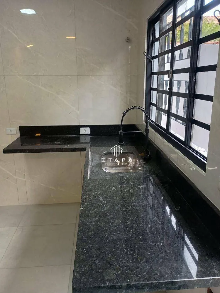 Casa, 3 quartos, 135 m² - Foto 2