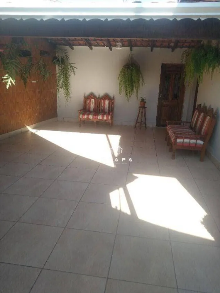 Casa, 3 quartos, 205 m² - Foto 3