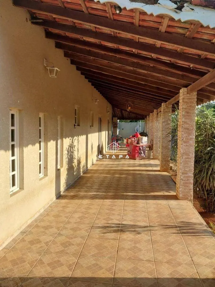 Casa, 3 quartos, 229 m² - Foto 1