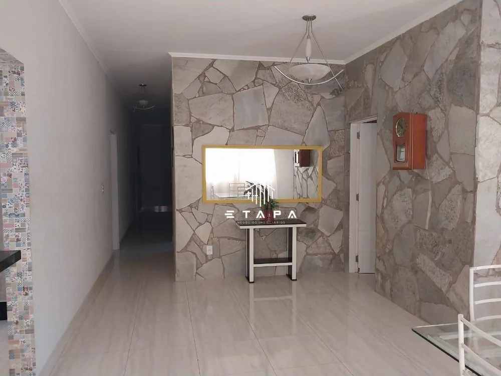 Casa, 3 quartos, 229 m² - Foto 3