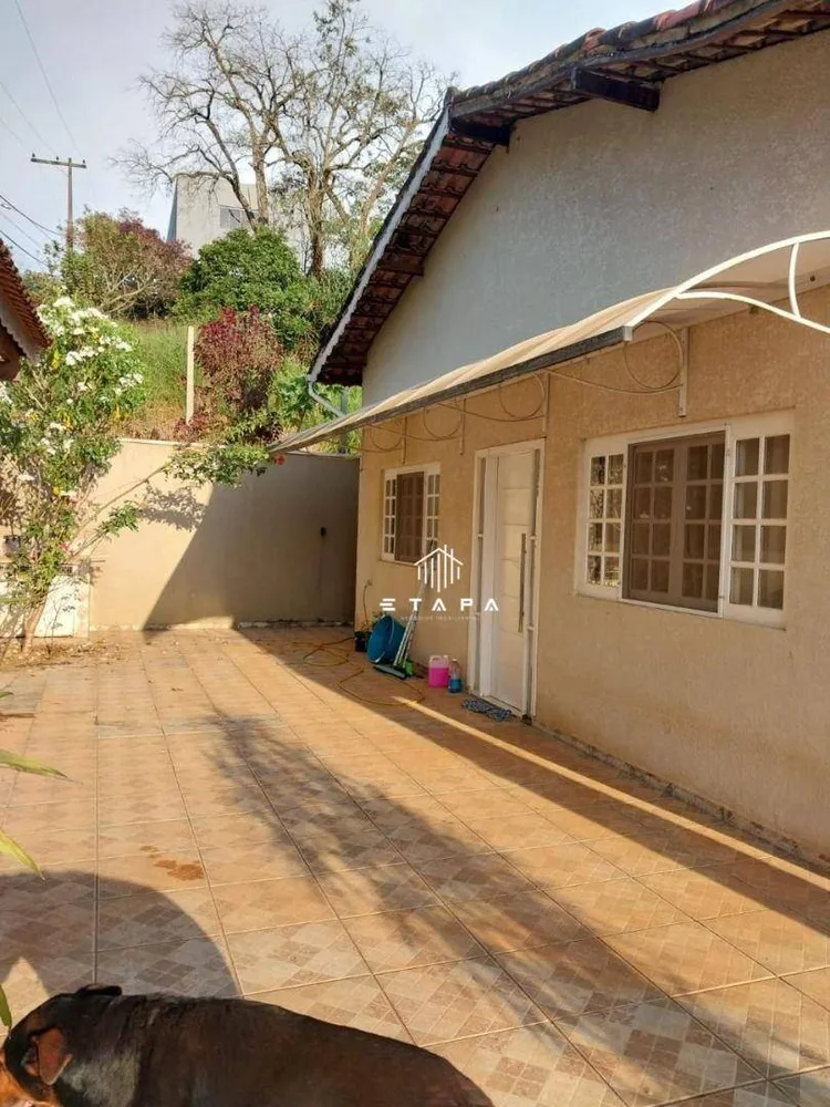 Casa, 3 quartos, 229 m² - Foto 2