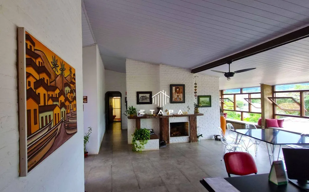 Casa, 6 quartos, 248 m² - Foto 6