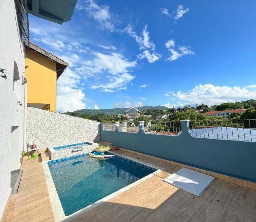 Casa, 3 quartos, 327 m² - Foto 14
