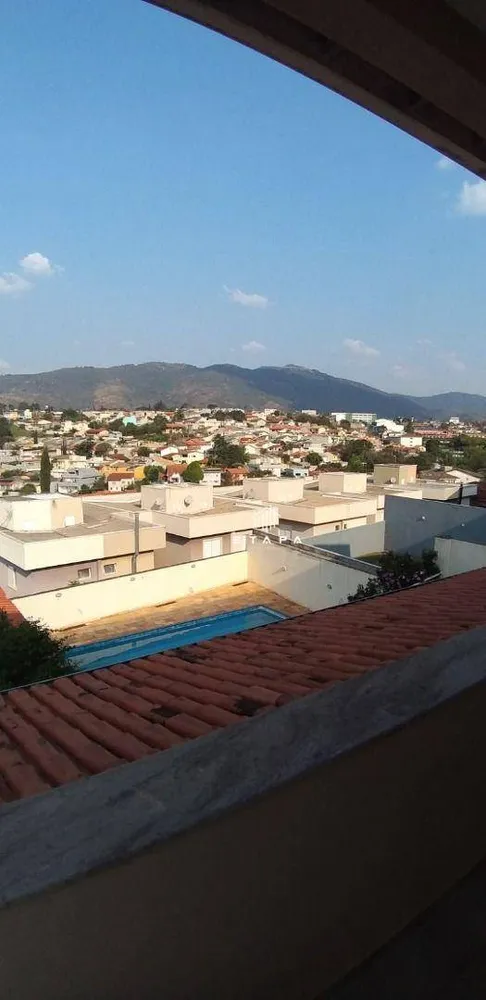Casa, 3 quartos, 180 m² - Foto 2
