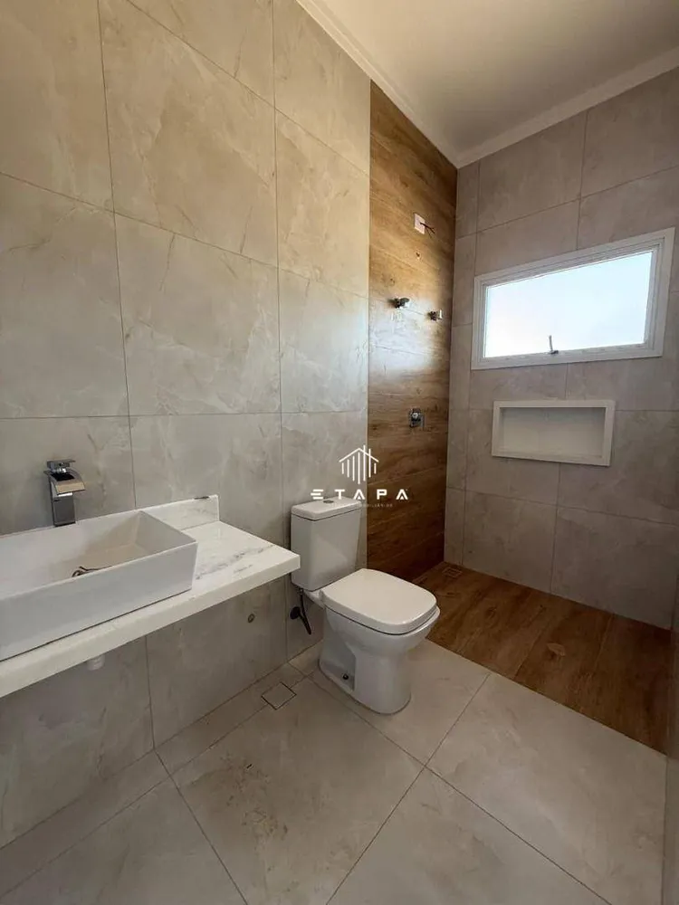 Casa, 3 quartos, 195 m² - Foto 1