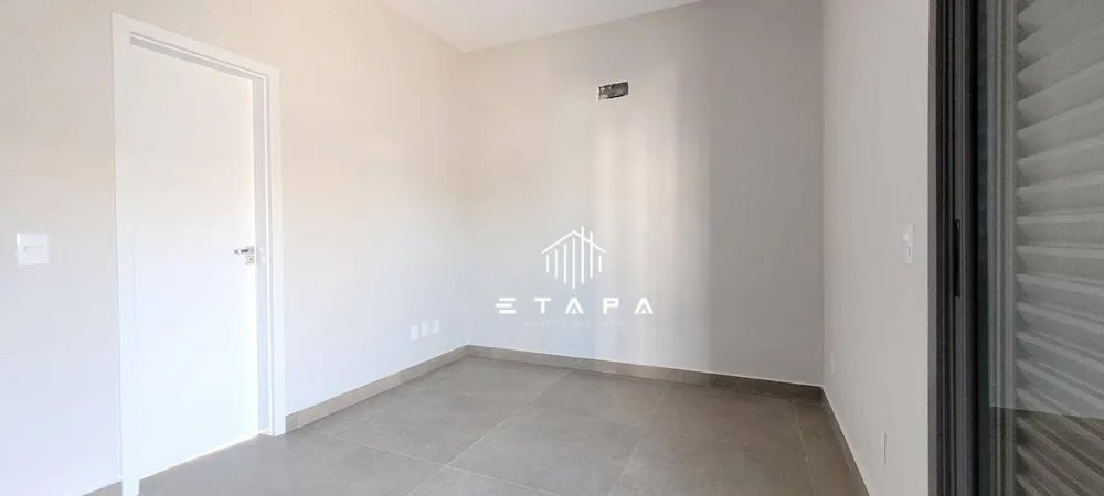 Casa, 3 quartos, 177 m² - Foto 1