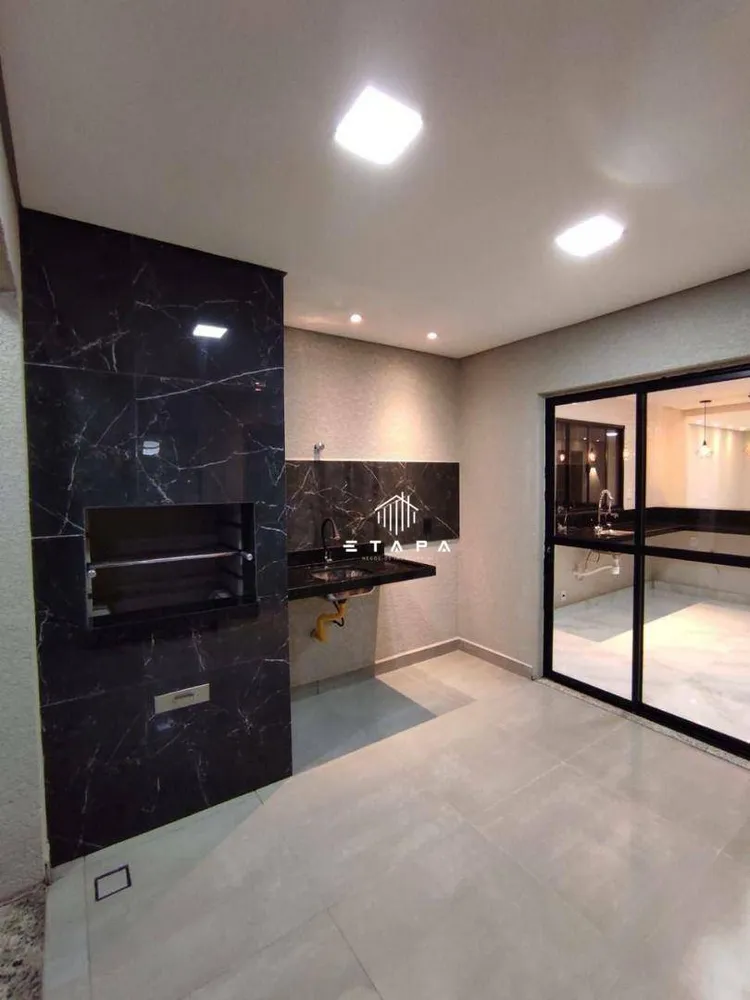 Casa, 3 quartos, 142 m² - Foto 1