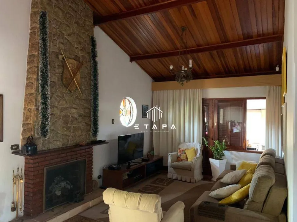 Casa, 6 quartos, 450 m² - Foto 1