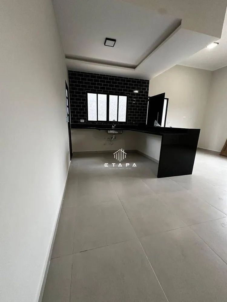Casa, 3 quartos, 92 m² - Foto 1