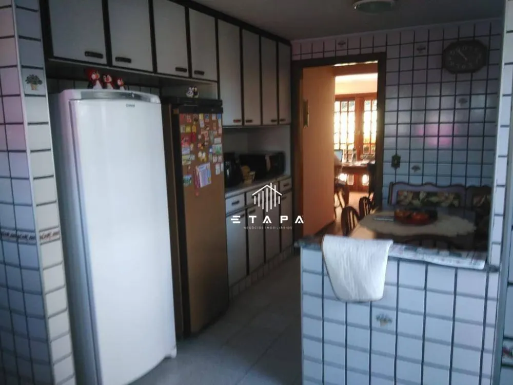 Casa, 4 quartos, 350 m² - Foto 3