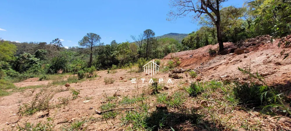 Loteamento e Condomínio, 1355 m² - Foto 1