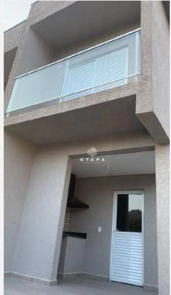 Casa, 3 quartos, 102 m² - Foto 1