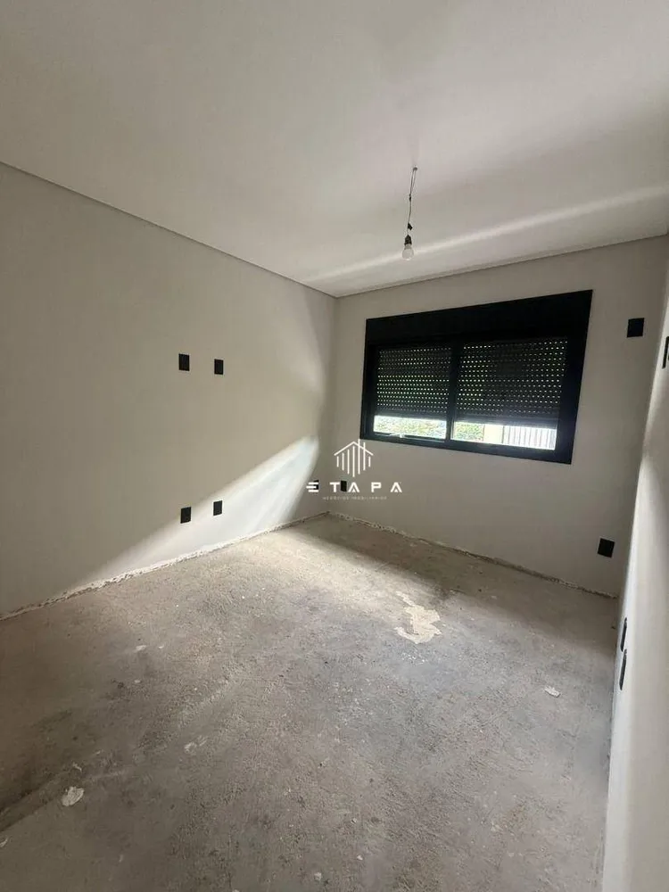 Casa, 3 quartos, 221 m² - Foto 2