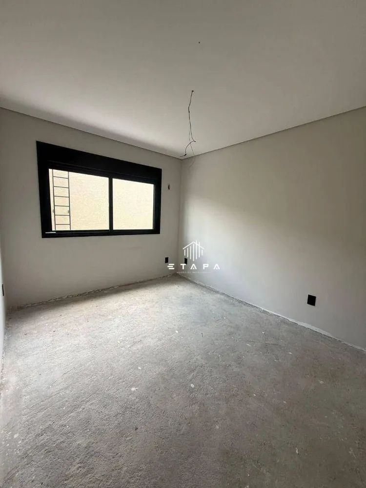 Casa, 3 quartos, 221 m² - Foto 4