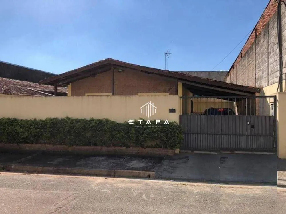 Casa, 3 quartos, 173 m² - Foto 1