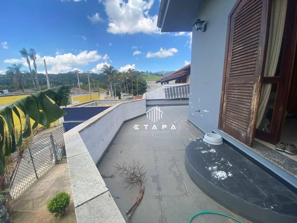 Casa, 4 quartos, 242 m² - Foto 9