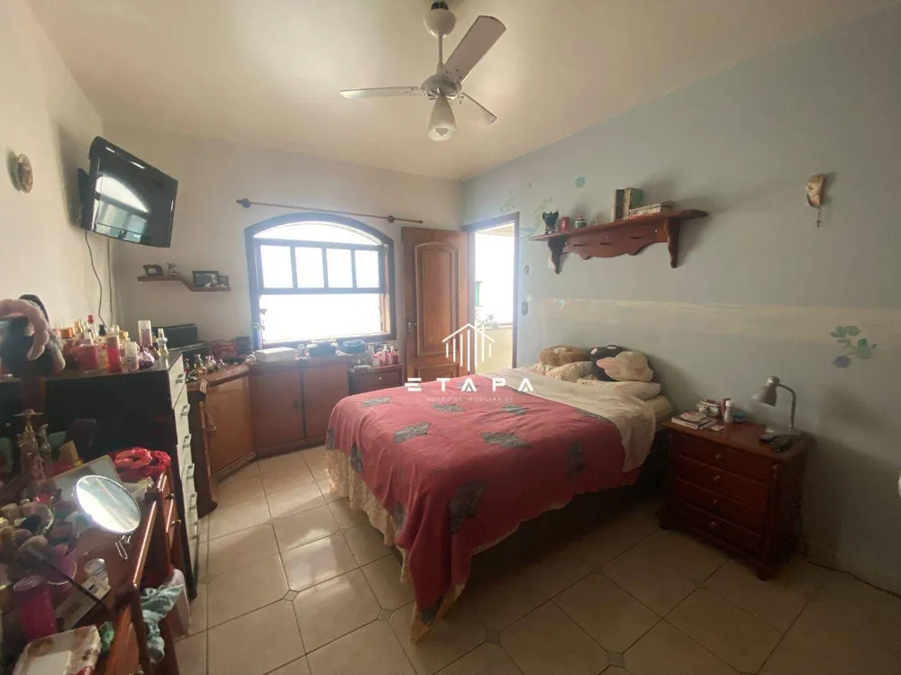 Casa, 4 quartos, 242 m² - Foto 6