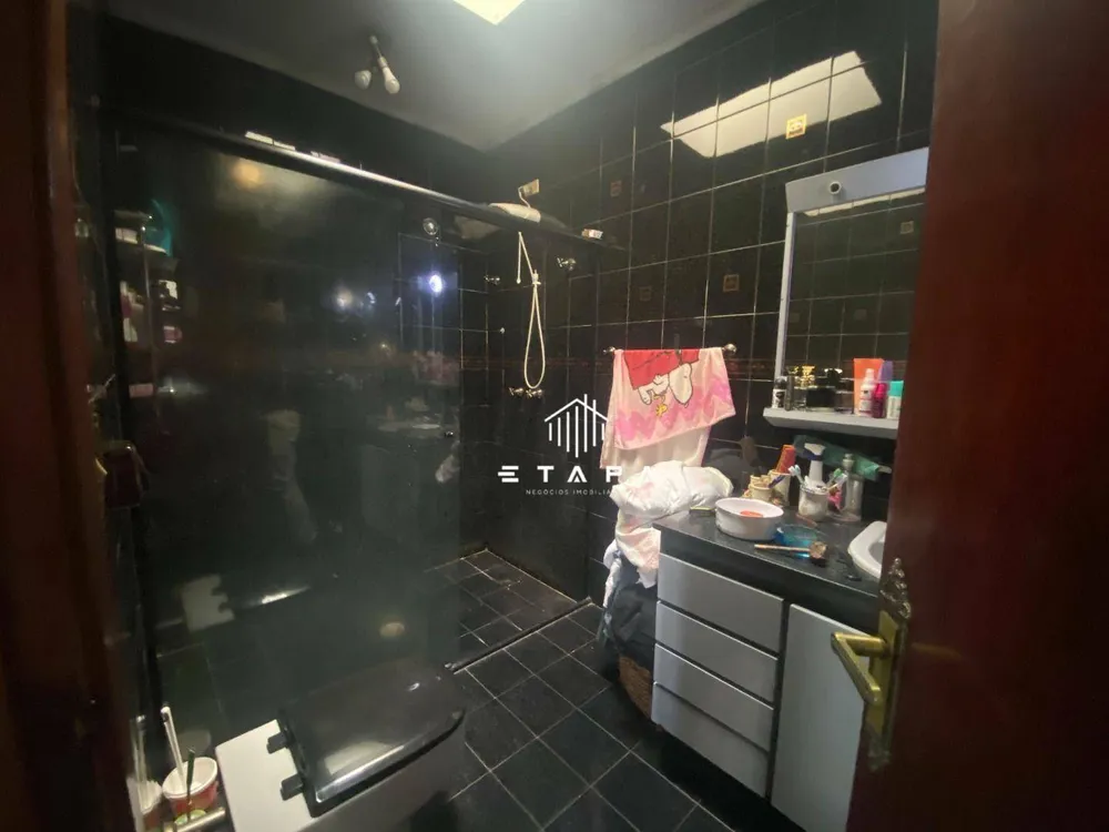 Casa, 4 quartos, 242 m² - Foto 8