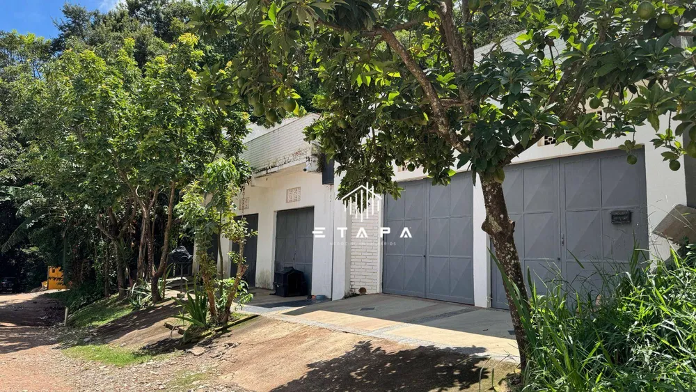 Casa, 3 quartos, 321 m² - Foto 1