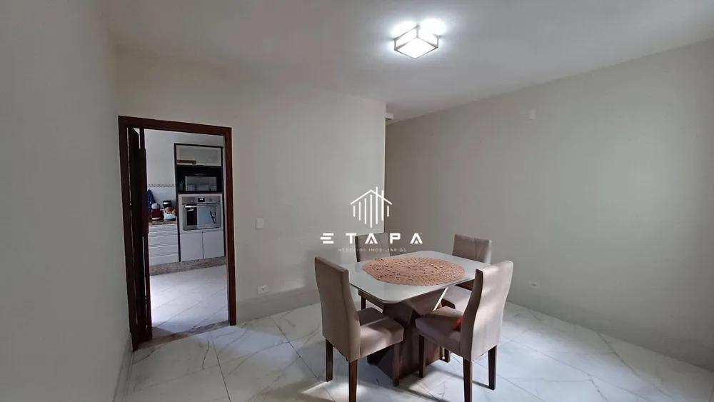 Casa, 3 quartos, 245 m² - Foto 16