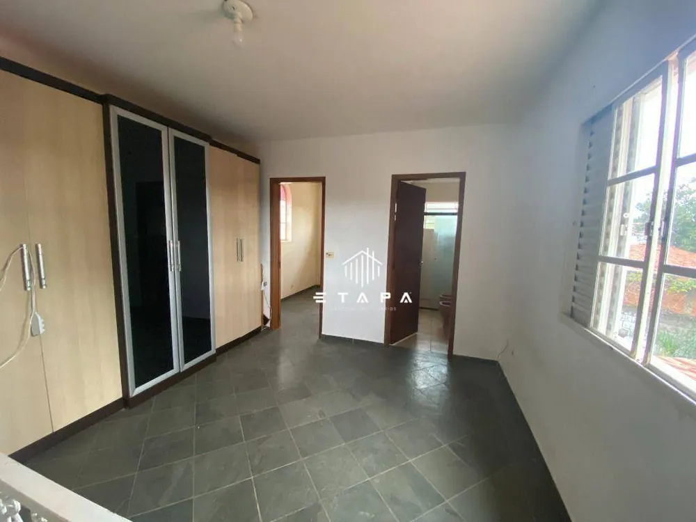 Casa, 3 quartos, 186 m² - Foto 2