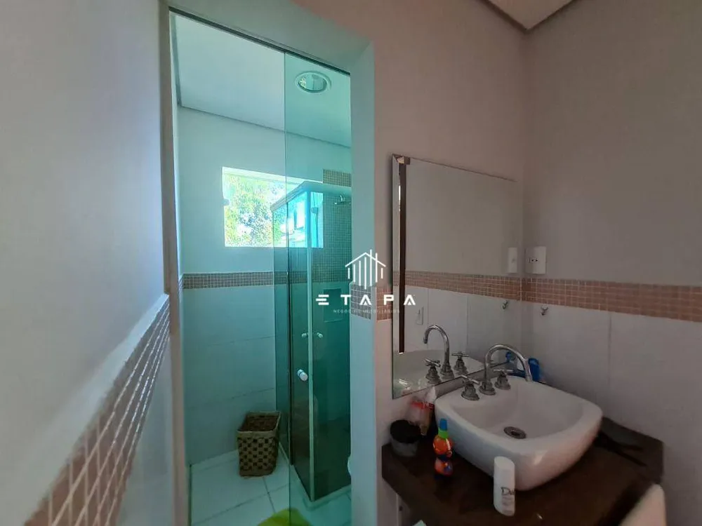 Casa, 5 quartos, 390 m² - Foto 1