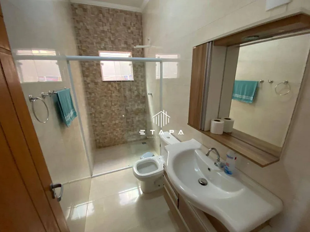 Casa, 3 quartos, 225 m² - Foto 1
