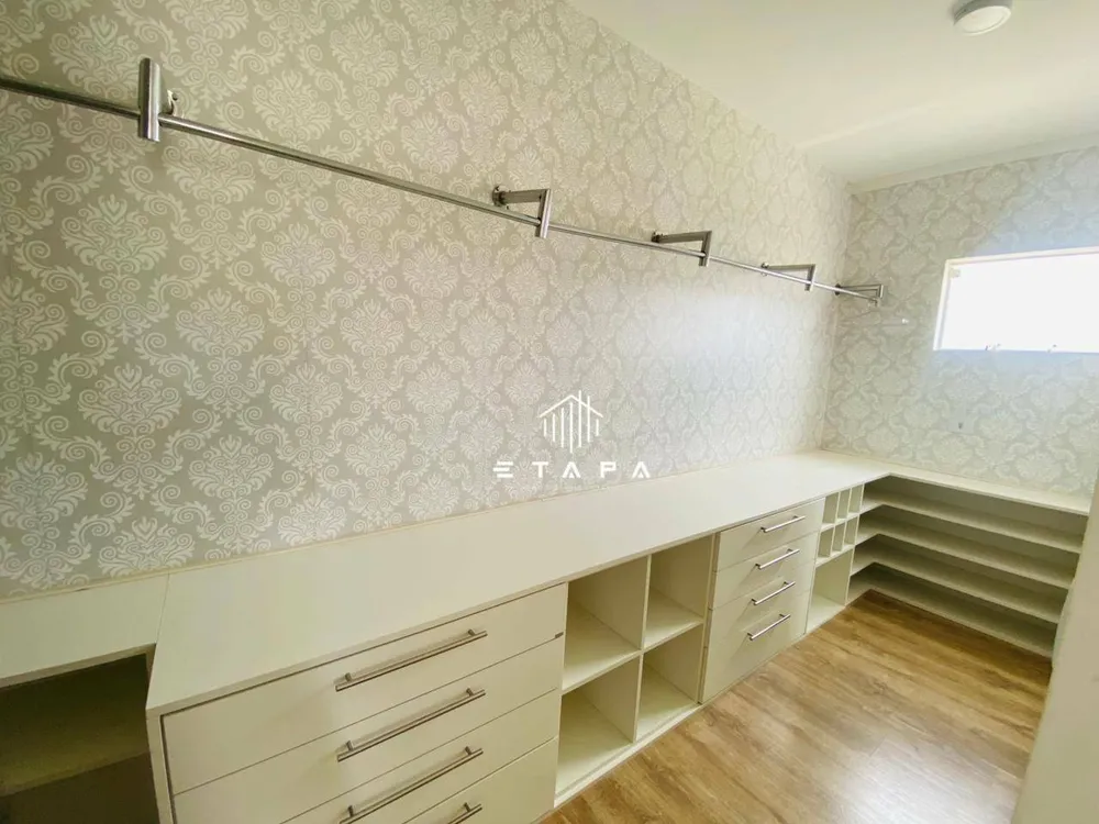 Casa, 3 quartos, 240 m² - Foto 8