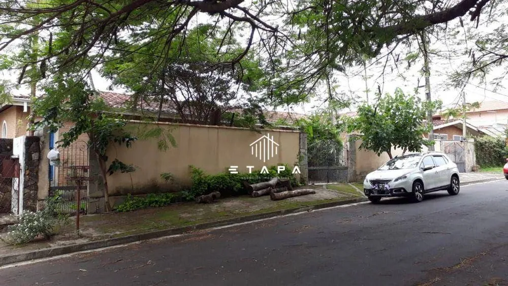 Casa, 5 quartos, 351 m² - Foto 2
