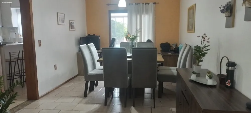 Casa, 3 quartos, 184 m² - Foto 4
