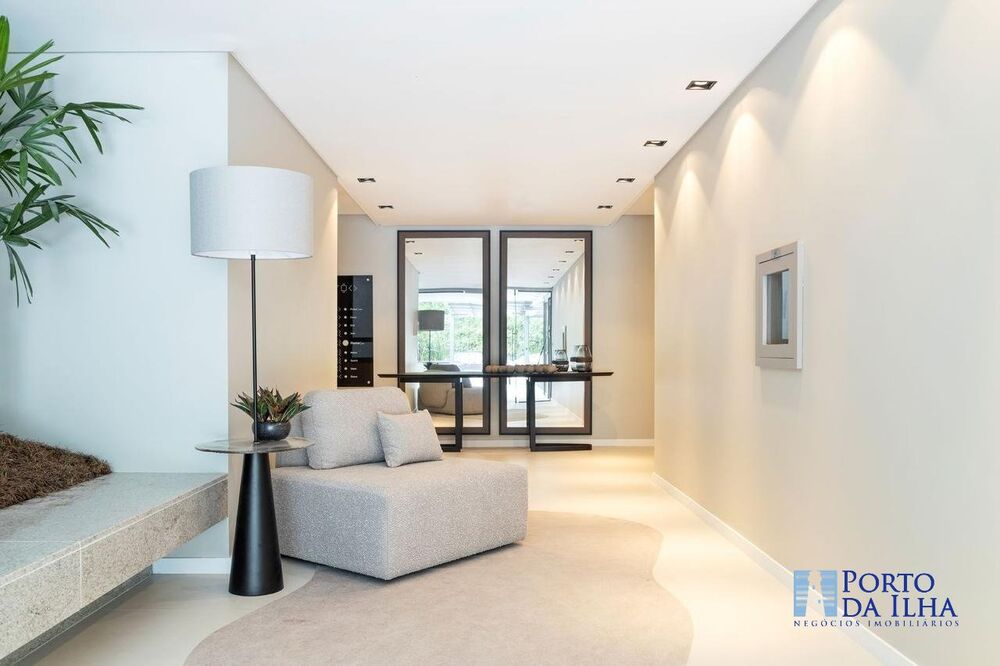 Apartamento à venda com 2 quartos, 66m² - Foto 8