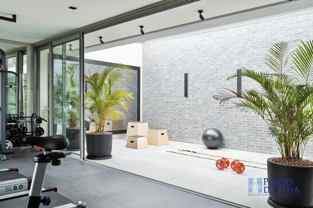 Apartamento à venda com 2 quartos, 66m² - Foto 3