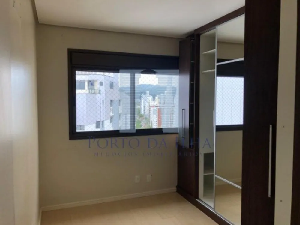 Cobertura, 3 quartos, 263 m² - Foto 9