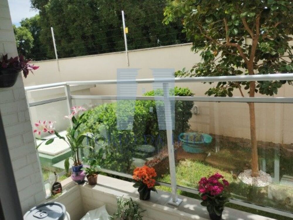 Apartamento à venda com 2 quartos, 57m² - Foto 1