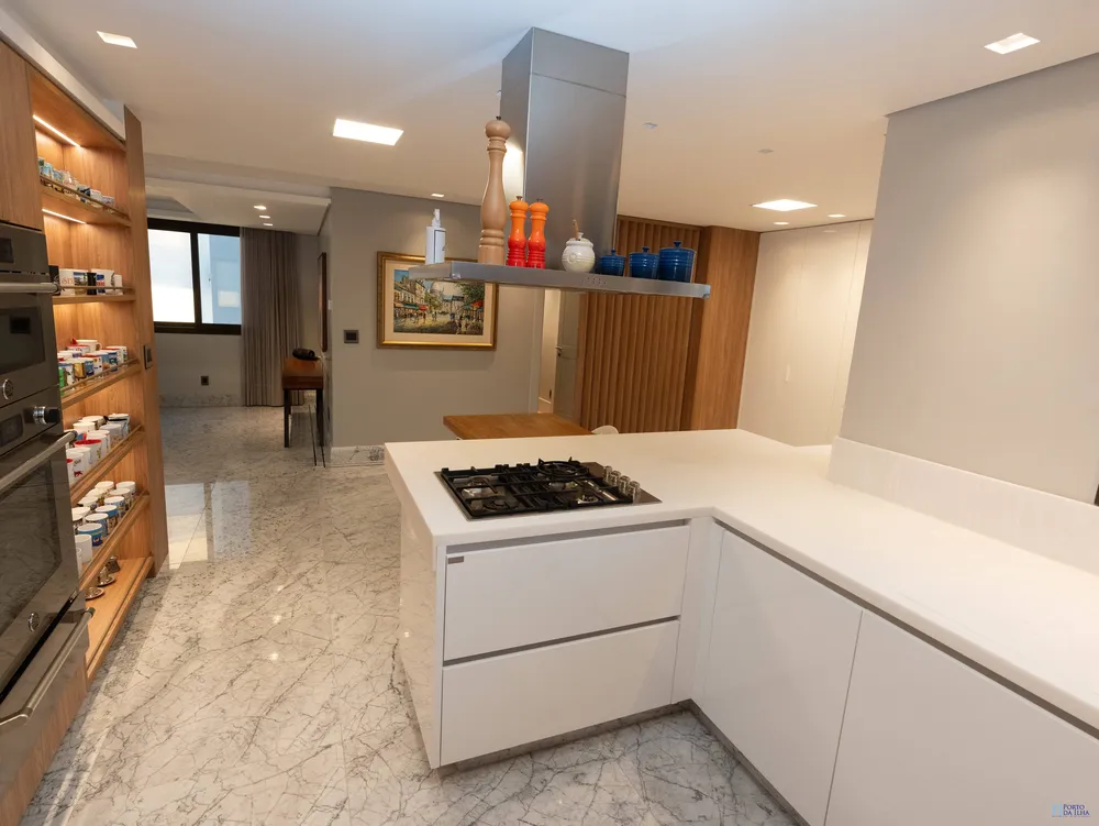 Apartamento, 3 quartos, 301 m² - Foto 10