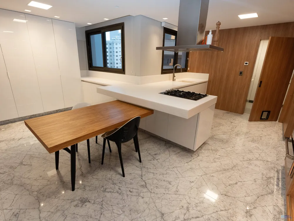 Apartamento, 3 quartos, 301 m² - Foto 9