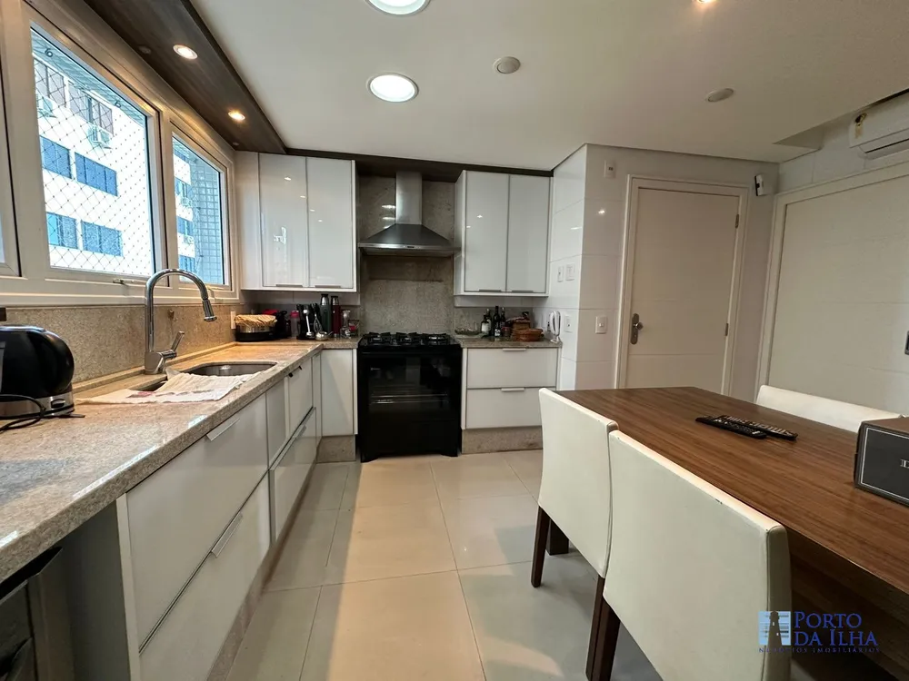 Apartamento, 3 quartos, 221 m² - Foto 14