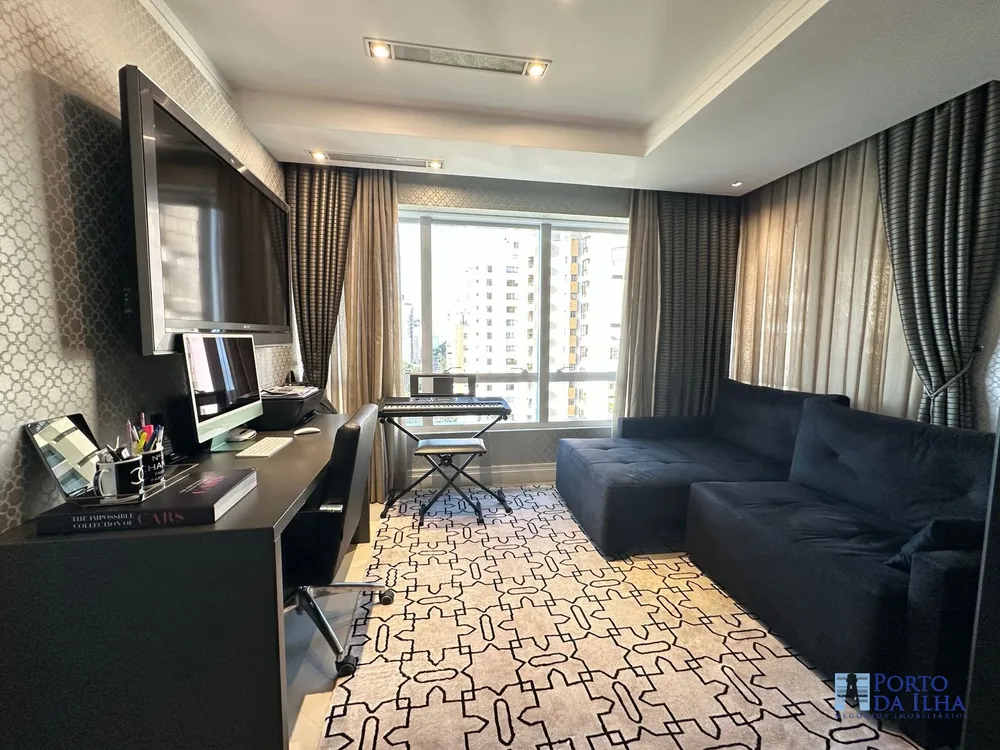 Apartamento, 4 quartos, 220 m² - Foto 12